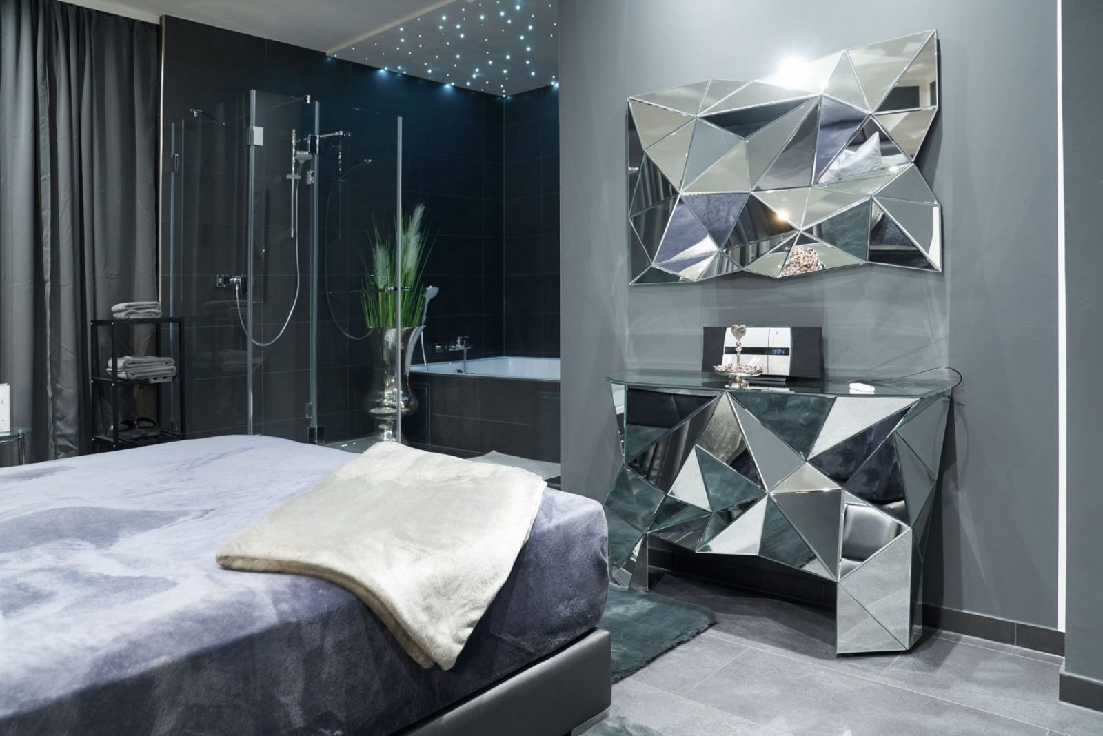 Präsidenten Suite – Zimmer der Monaco Residenz München