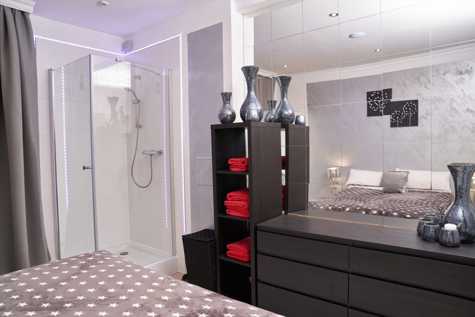 Monaco Suite – Zimmer der Monaco Residenz München