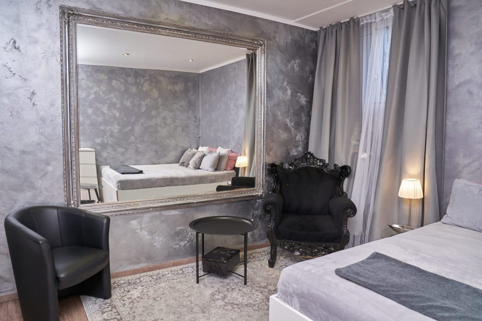 Imperial Suite – Zimmer der Monaco Residenz München