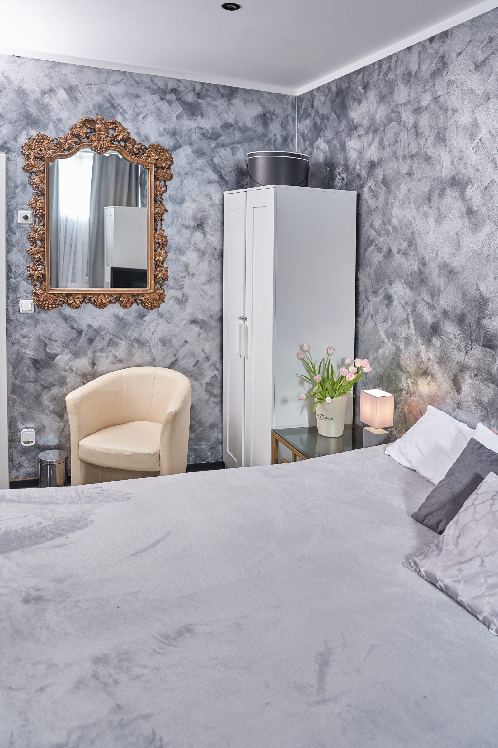 Kaiser Suite – Zimmer der Monaco Residenz München