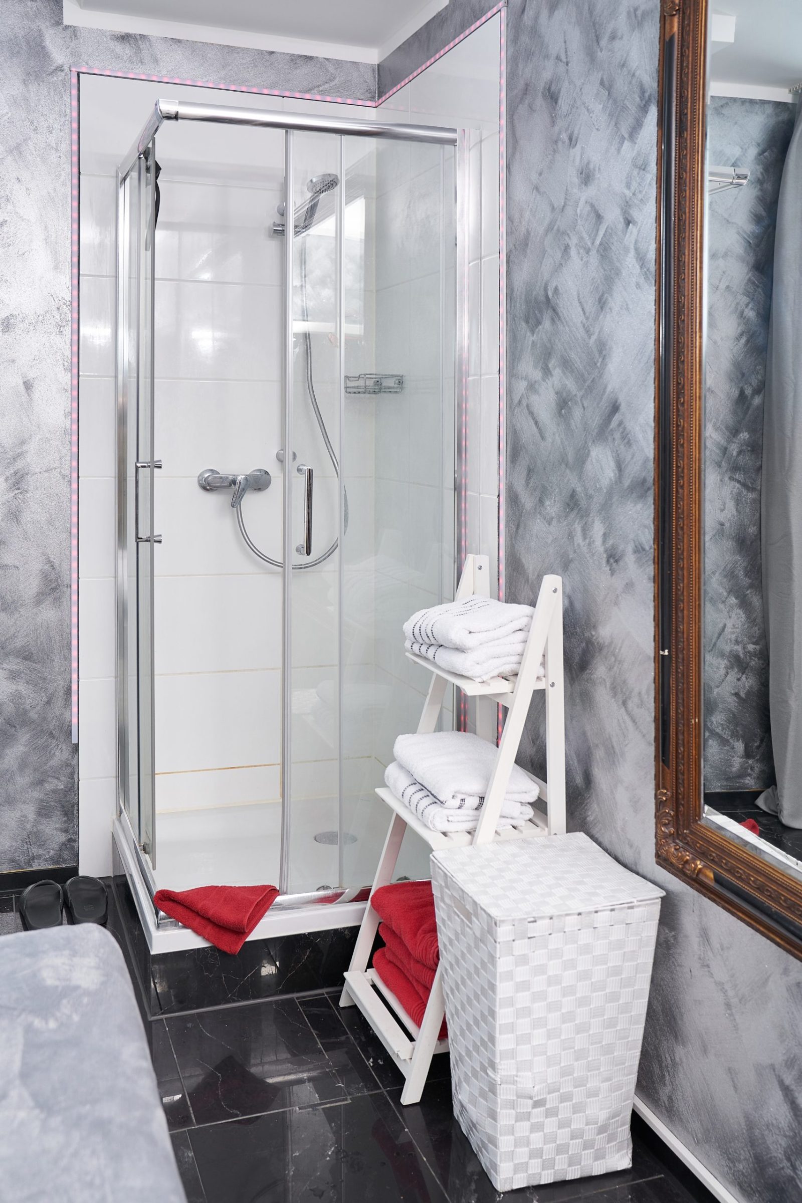 Kaiser Suite – Zimmer der Monaco Residenz München